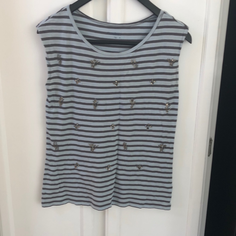 Muscle top